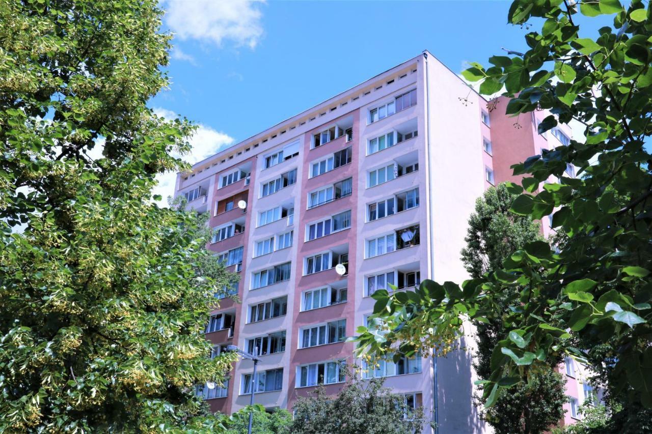 Cozy And Great Location By Cooee Apartments Warschau Exterior foto
